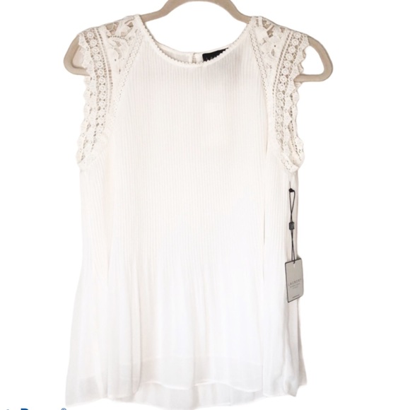 Laundry By Shelli Segal Tops - Laundry by Shelli Segal lace white blouse